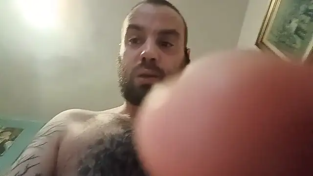Snapshot of Alessiooo908 chatting on July 1, 2:07 pm Alessiooo908 online show from July 1, 2:07 pm