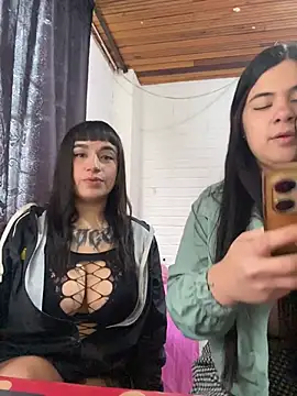 Snapshot of silvana_dani_ chatting on November 10, 1:43 pm silvana dani online show from November 10, 1:43 pm