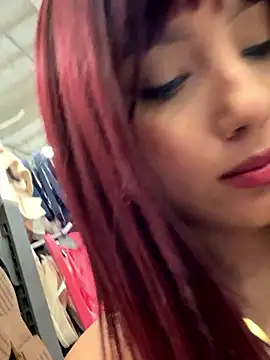 Snapshot of Bruna__Sanoliv chatting on January 13, 11:54 pm Bruna Sanoliv online show from January 13, 11:54 pm