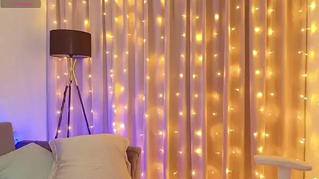 ur shy bambi online show from February 24, 1:25 am