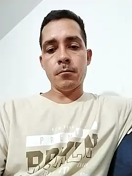 Snapshot of Damian-liam chatting on November 10, 6:45 am Damian-liam online show from November 10, 6:45 am