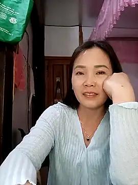 Snapshot of Feeling-hot chatting on May 11, 2:45 pm Feeling-hot online show from May 11, 2:45 pm