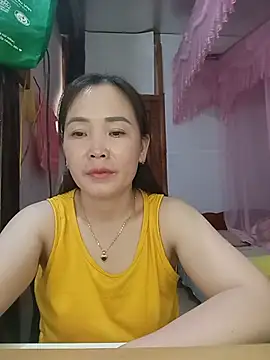 Snapshot of Feeling-hot chatting on May 23, 2:17 am Feeling-hot online show from May 23, 2:17 am