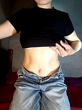 thuy-kieu online show from February 26, 9:41 am