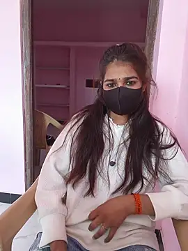 Snapshot of Iamyourdarling chatting on November 15, 8:33 am Iamyourdarling online show from November 15, 8:33 am