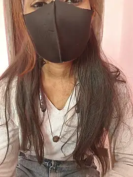 Snapshot of Iamyourdarling chatting on November 17, 7:14 am Iamyourdarling online show from November 17, 7:14 am