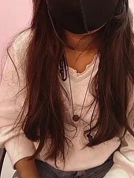 Snapshot of Iamyourdarling chatting on November 19, 9:20 am Iamyourdarling online show from November 19, 9:20 am