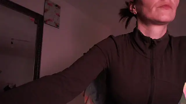 MissyDior8 online show from March 25, 7:58 am