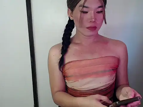 Snapshot of dazzlingcarol chatting on June 12, 4:22 am dazzlingcarol online show from June 12, 4:22 am