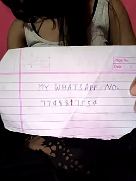 Snapshot of Hot__girls001 chatting on November 16, 2:06 am Hot girls001 online show from November 16, 2:06 am