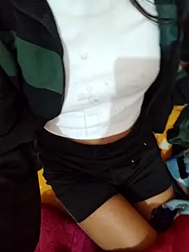 Snapshot of Hot__girls001 chatting on November 25, 5:57 pm Hot girls001 online show from November 25, 5:57 pm