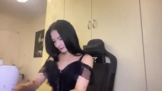 Snapshot of KellyAngiel chatting on November 11, 5:02 pm KellyAngiel online show from November 11, 5:02 pm