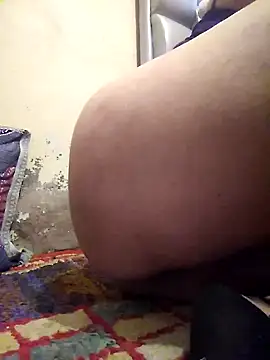 Snapshot of malaksexie chatting on November 12, 10:26 am malaksexie online show from November 12, 10:26 am