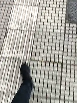 Unknown18cmxh online show from April 1, 8:15 am