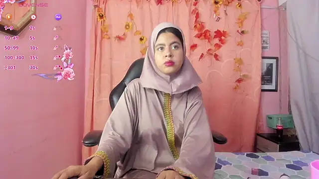 NaylaAbadi online show from February 10, 12:20 pm