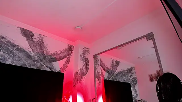 lilithDraven  online show from February 16, 3:57 am