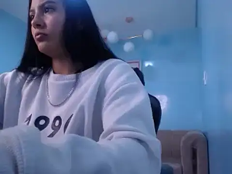 Snapshot of charlotte_jhonson_t_ chatting on November 10, 8:41 pm charlotte jhonson t online show from November 10, 8:41 pm