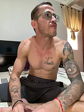 Lucasjandre online show from March 19, 2:10 pm