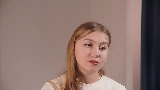 Snapshot of BariBuszak chatting on November 17, 10:10 am BariBuszak online show from November 17, 10:10 am