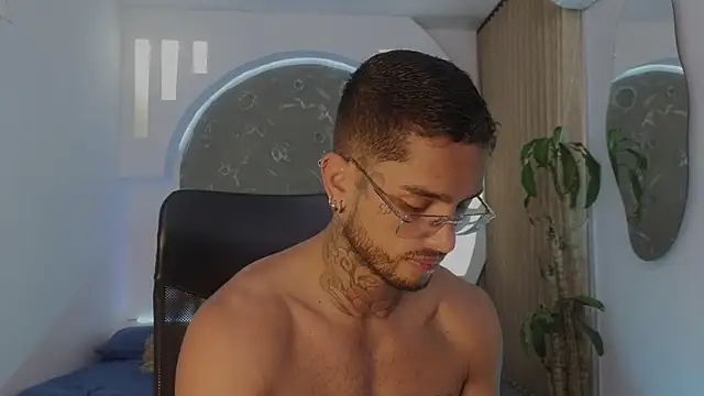 Alanrodgers online show from March 30, 12:50 pm