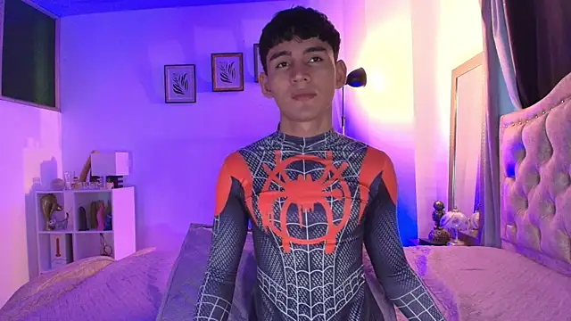 estebanperez 26 online show from November 15, 11:18 am