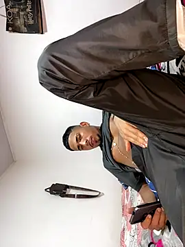 Snapshot of king_disaster1 chatting on November 12, 1:28 am king disaster1 online show from November 12, 1:28 am