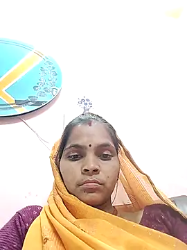 Snapshot of Hott_nenshi chatting on November 22, 8:35 am Hott nenshi online show from November 22, 8:35 am