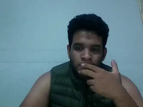 Snapshot of josecamsex27 chatting on November 13, 4:06 pm josecamsex27 online show from November 13, 4:06 pm