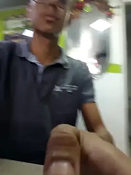 yesua28 online show from December 17, 7:09 pm