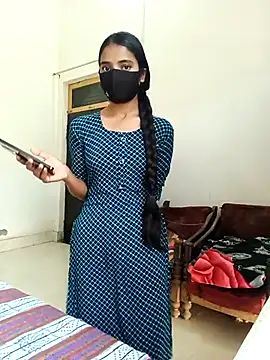 Snapshot of Riya_917 chatting on February 2, 8:57 am Riya 917 online show from February 2, 8:57 am