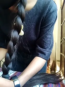 Snapshot of Riya_917 chatting on February 6, 4:50 am Riya 917 online show from February 6, 4:50 am