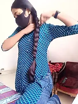 Snapshot of Riya_917 chatting on February 12, 6:19 am Riya 917 online show from February 12, 6:19 am