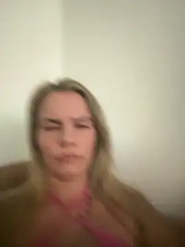 Cutebrowneyes  online show from February 4, 9:53 pm