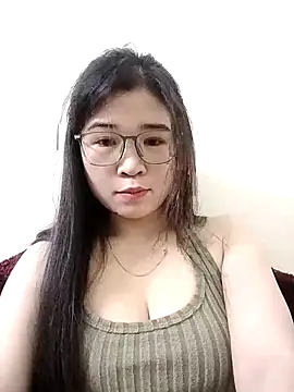 Snapshot of hoa-honggai chatting on November 11, 10:21 pm hoa-honggai online show from November 11, 10:21 pm