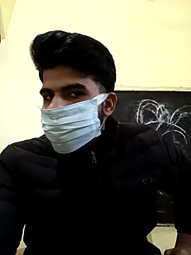 hotyyyyjonny online show from December 3, 5:37 am