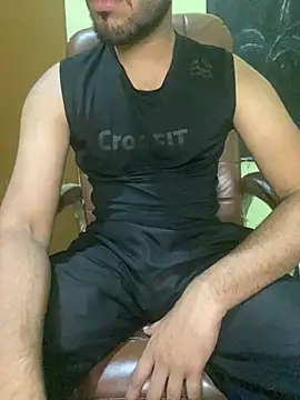 hotyyyyjonny online show from April 15, 4:19 am