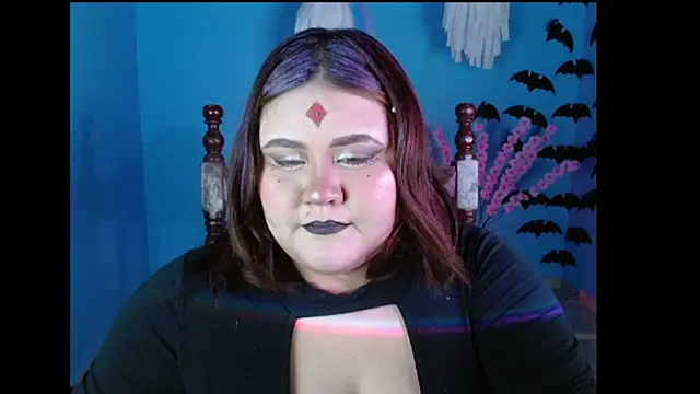 Snapshot of Nyaa_kawaii chatting on November 13, 5:39 am Nyaa kawaii online show from November 13, 5:39 am