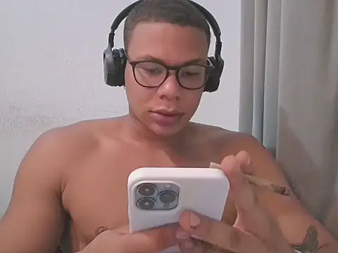 Putorj1 online show from November 12, 11:58 pm