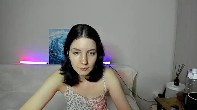 Snapshot of v_crizis324 chatting on November 27, 1:24 pm v crizis324 online show from November 27, 1:24 pm