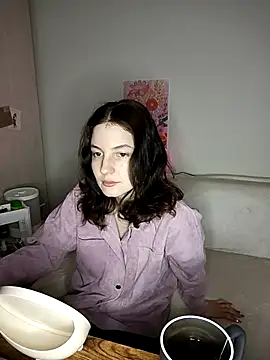 Snapshot of v_crizis324 chatting on March 3, 4:24 pm v crizis324 online show from March 3, 4:24 pm