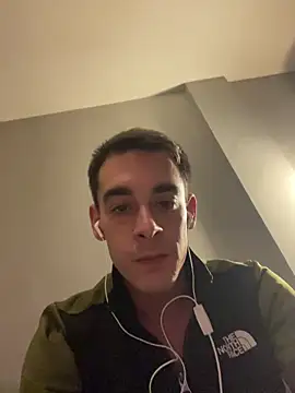 Snapshot of 18k_boss chatting on November 13, 9:03 pm 18k boss online show from November 13, 9:03 pm