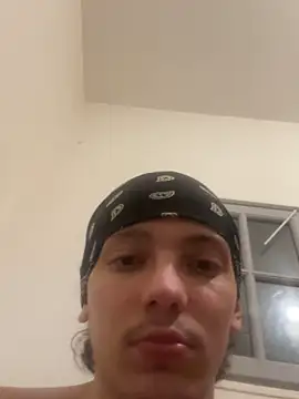 Snapshot of BurstCoquette chatting on November 12, 11:47 pm BurstCoquette online show from November 12, 11:47 pm