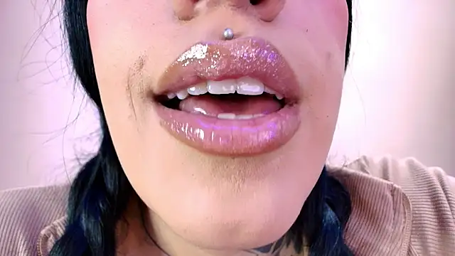 catte jensen online show from April 14, 4:07 am