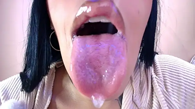 catte jensen online show from June 9, 4:57 am