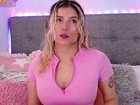 Antonella Lee online show from February 7, 6:22 pm