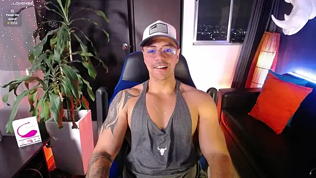 Zed ferrer online show from April 4, 9:07 am