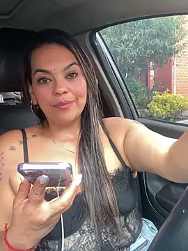 tasha velvet online show from April 15, 6:48 pm