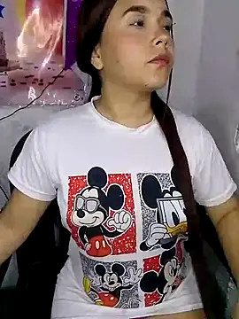 Girl Nasty Dirty online show from April 8, 2:33 am