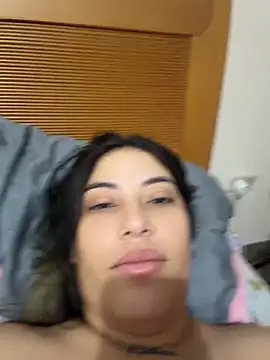 Snapshot of Anna_Bitch_Disgusting chatting on April 18, 9:26 pm Anna Bitch Disgusting online show from April 18, 9:26 pm