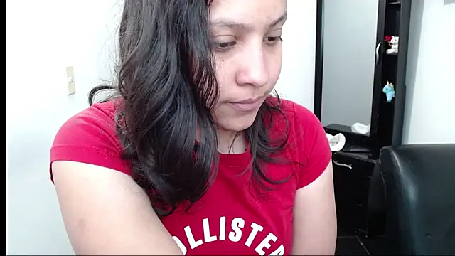 Snapshot of Little-rouse chatting on March 17, 3:37 pm Little-rouse online show from March 17, 3:37 pm